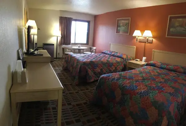 Anderson Chesterfield Travel Inn 9